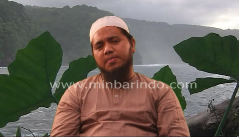 Keutamaan Shalat Jum’at dan Shalat Jamaah